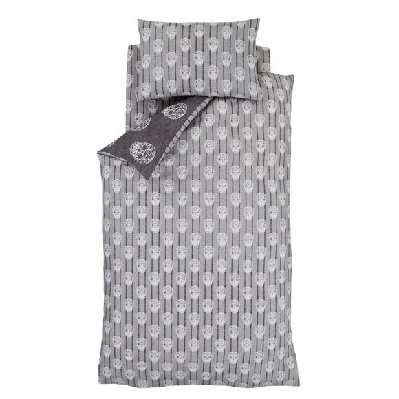 Catherine Lansfield Skulls Grey Single Duvet Cover and Pillowcase Set Polycotton, Patterned, Reversible 4 Catherine Lansfield Skulls Grey Single Duvet Cover and Pillowcase Set Polycotton, Patterned, Reversible - Image 4