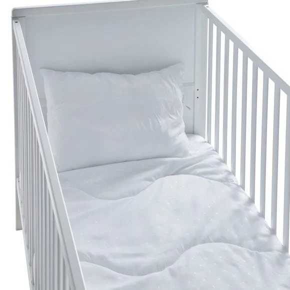 Fogarty Little Sleepers Anti-Allergy 7 Tog Cot Bed Duvet and Pillow Set Cotton, Duvets, White 2 Fogarty Little Sleepers Anti-Allergy 7 Tog Cot Bed Duvet and Pillow Set Cotton, Duvets, White - Image 2