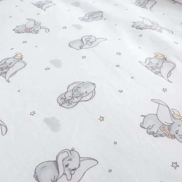 Disney Dumbo 100% Cotton Cot Bed / Toddler Duvet and Pillowcase Set Duvet Cover Sets, Printed, Reversible 7 Disney Dumbo 100% Cotton Cot Bed / Toddler Duvet and Pillowcase Set Duvet Cover Sets, Printed, Reversible - Image 7