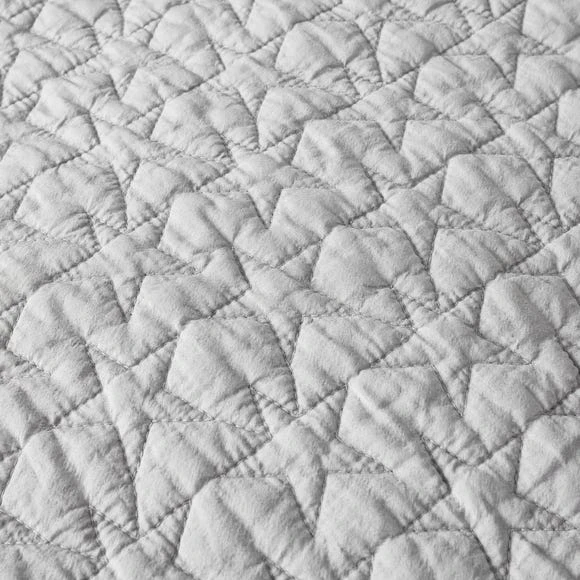 Dunelm Grey Stars Bedspread Bedspreads & Runners, Polyester, Quilted 3 Dunelm Grey Stars Bedspread Bedspreads & Runners, Polyester, Quilted - Image 3