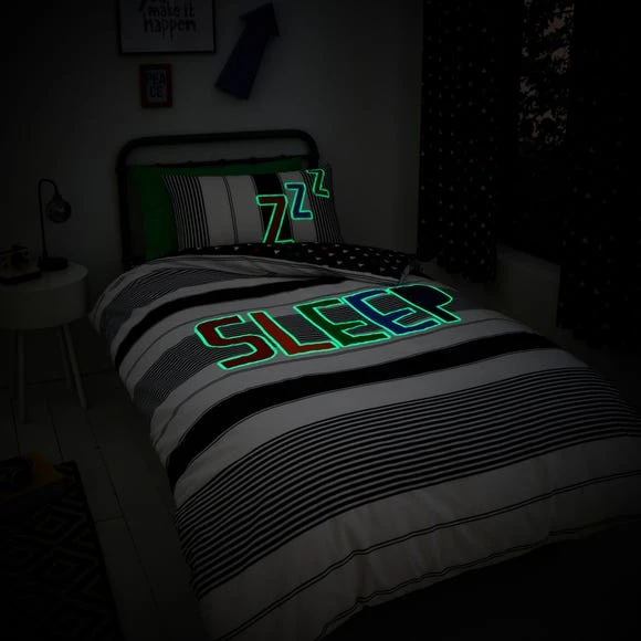 Catherine Lansfield Sleep Glow In The Dark Duvet Cover and Pillowcase Set Patterned, Duvet Cover Sets, MultiColoured 3 Catherine Lansfield Sleep Glow In The Dark Duvet Cover and Pillowcase Set Patterned, Duvet Cover Sets, MultiColoured - Image 3