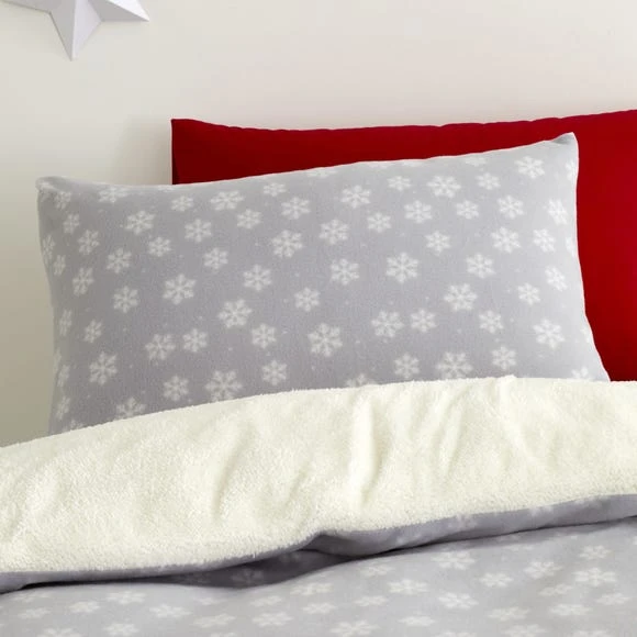 Catherine Lansfield Grey Cosy Snowman Duvet Cover and Pillowcase Set Christmas, Reversible, Duvet Cover Sets 4 Catherine Lansfield Grey Cosy Snowman Duvet Cover and Pillowcase Set Christmas, Reversible, Duvet Cover Sets - Image 4