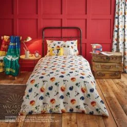 Harry Potter Hufflepuff House Reversible Duvet Cover and Pillowcase Set Polycotton, Yellow, Duvet Cover Sets -All Kids And Nursery Sales 2024 1000182146 alt01