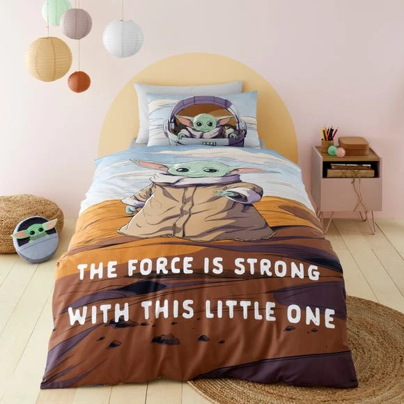 Star Wars Baby Grogu™ 100% Cotton Duvet Cover and Pillowcase Set MultiColoured, Reversible, Duvet Cover Sets 1 Star Wars Baby Grogu™ 100% Cotton Duvet Cover and Pillowcase Set MultiColoured, Reversible, Duvet Cover Sets