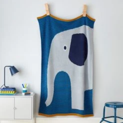 Elements Ezra Elephant Knitted Blanket Blankets & Throws, Patterned, Acrylic