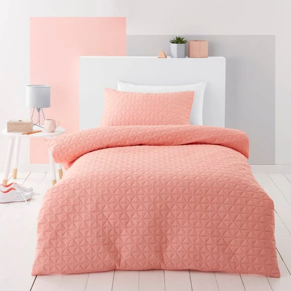 Dunelm Coral Geo Pinsonic Quilted Duvet Cover and Pillowcase Set Duvet Cover Sets, Geometric, Polyester 1 Dunelm Coral Geo Pinsonic Quilted Duvet Cover and Pillowcase Set Duvet Cover Sets, Geometric, Polyester