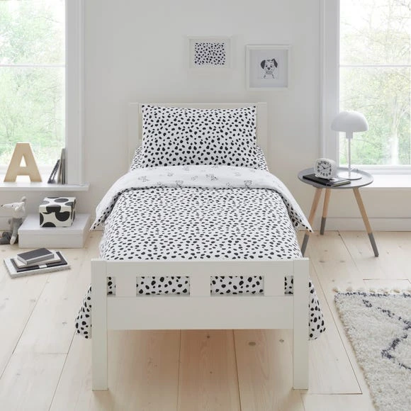 Disney 101 Dalmatians 100% Cotton Reversible Duvet Cover and Pillowcase Set Printed, Duvet Cover Sets, Animals 2 Disney 101 Dalmatians 100% Cotton Reversible Duvet Cover and Pillowcase Set Printed, Duvet Cover Sets, Animals - Image 2