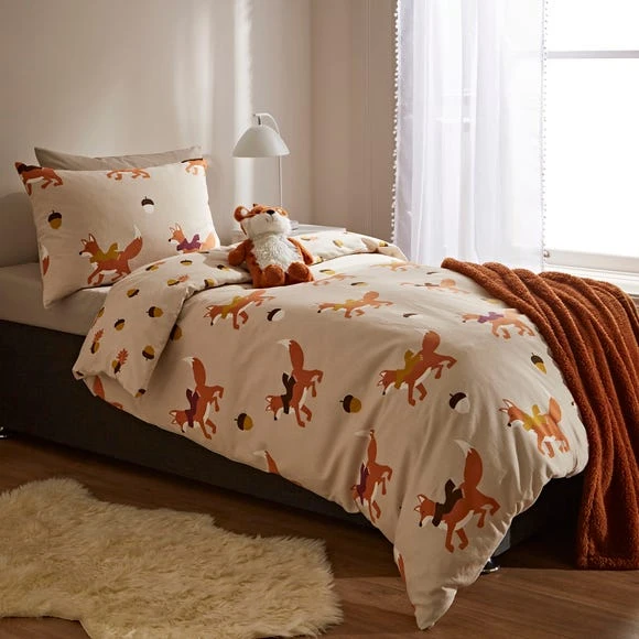 Dunelm Fox 100% Brushed Cotton Reversible Duvet Cover and Pillowcase Set Animals, Printed, Duvet Cover Sets 2 Dunelm Fox 100% Brushed Cotton Reversible Duvet Cover and Pillowcase Set Animals, Printed, Duvet Cover Sets - Image 2