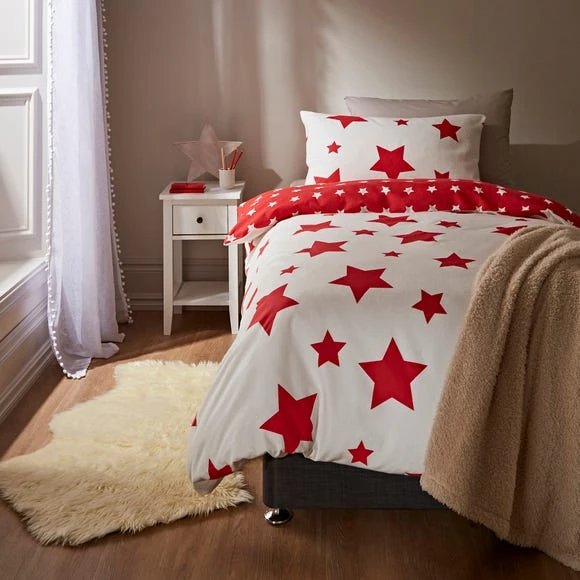 Dunelm Red Stars 100% Brushed Cotton Reversible Duvet Cover and Pillowcase Set Duvet Cover Sets, Printed, White 1 Dunelm Red Stars 100% Brushed Cotton Reversible Duvet Cover and Pillowcase Set Duvet Cover Sets, Printed, White