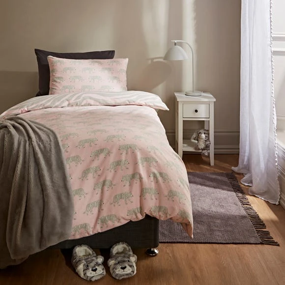 Dunelm Tao the Tiger 100% Brushed Cotton Reversible Duvet Cover and Pillowcase Set Animals, Duvet Cover Sets, Light Pink 1 Dunelm Tao the Tiger 100% Brushed Cotton Reversible Duvet Cover and Pillowcase Set Animals, Duvet Cover Sets, Light Pink